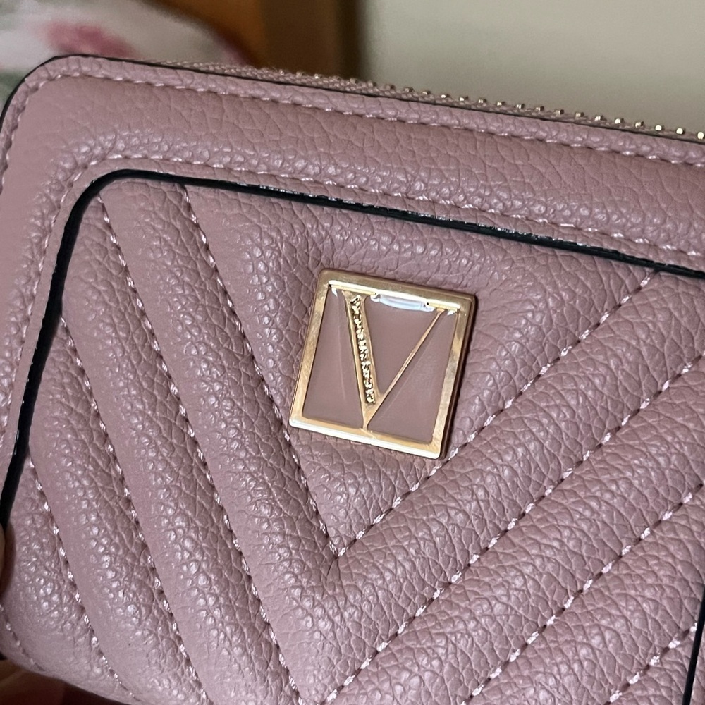 The Victoria Small Wallet Orchid Blush VICTORIA’S SECRET - Picture 2 of 7